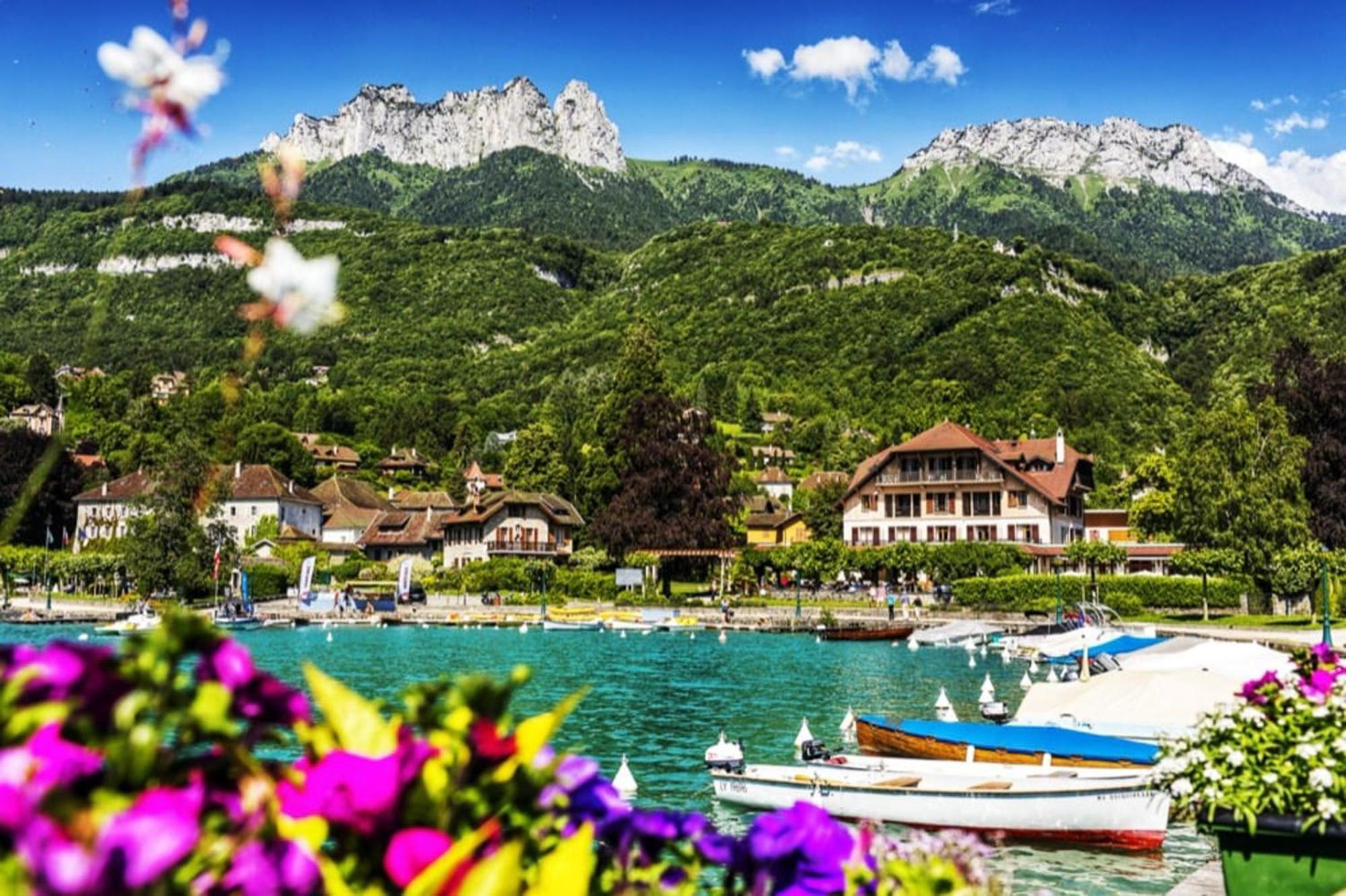 Le Bleu Du Lac 3 Etoiles - Secteur Recherche, Calme & Familiale, A 300M Du Lac & De La Vieille Ville, Garage Prive Annecy Esterno foto